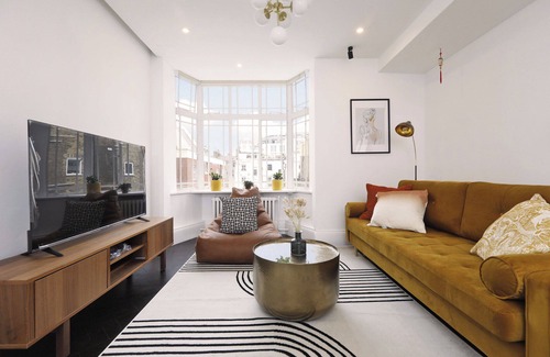 Lancaster Gate Apartment | Newly refurb & Spacious 3 Bedroom Flat - Hyde Park W2