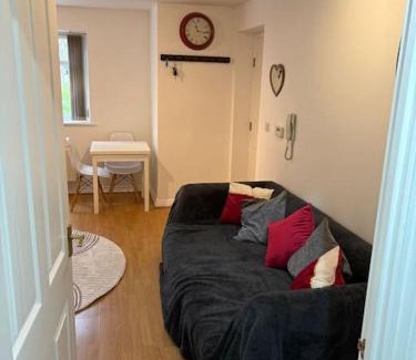 Seisdon Apartment | Newly refurbished flat in Kings Heath