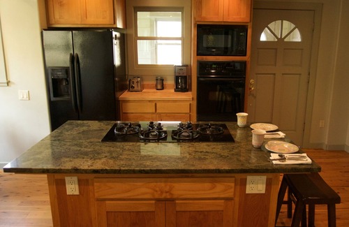 Silverton House | Newly remodeled 1889 historic downtown vacation rental
