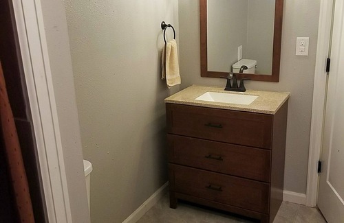 Cheyenne House | Newly Remodeled 3-Bedroom Home