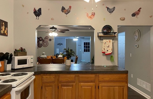Abilene House | Newly remodeled and updated home in Abliene KS. Great for get togethers!