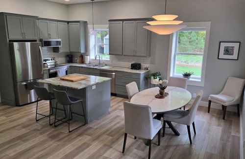 West Olive House | Newly Remodeled Cottage, 3 Bed, 2 Bath on 5 Acres-Walking distance to 2 Beaches