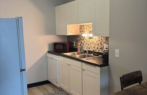 Cooperstown Apartment | Newly remodeled fully furnished apartment