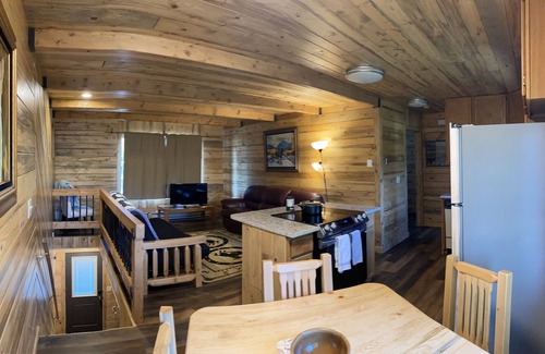 Wapiti House | Newly Remodeled Home close to Yellowstone