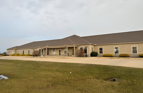 Mattoon Hotel | Newly Remodeled! Mattoon Room: B4 - Queen
