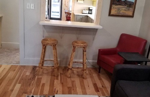 Cody House | Newly remodeled, Steps from Downtown, Family Friendly