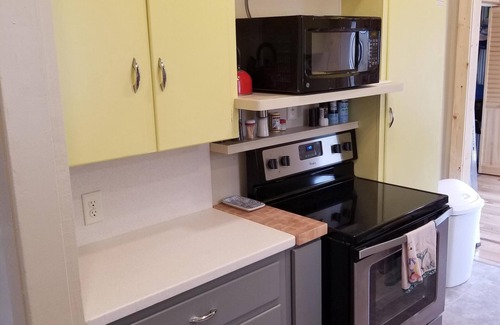 Cody House | Newly remodeled, Steps from Downtown, Family Friendly
