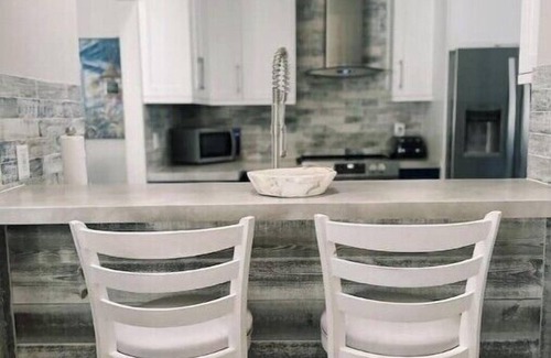 New Port Richey House | Newly remodeled beach themed home 3BR 2 BA