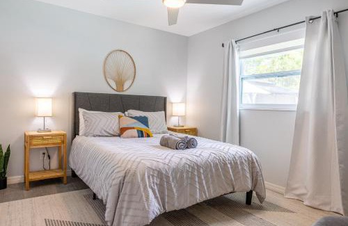 Sun Bay South House | Newly Reno - Backyard Oasis, South Tampa Pool Home