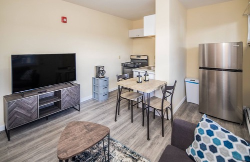 East Haven  Rutland County Apartment | Newly Renovated 1BR Near Killington
