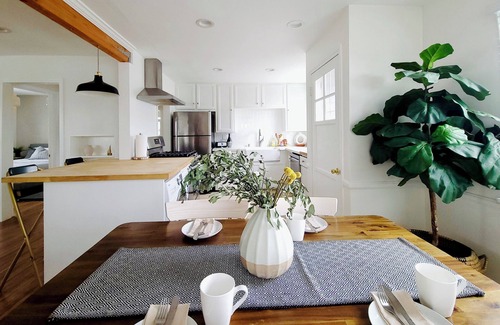 Harbor Gateway South House | Newly renovated 2 bedroom/1bath with a study and charming outside patio