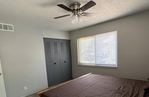 Lenexa House | Newly renovated 2 Bed 1 Bath Townhome with 1 car garage