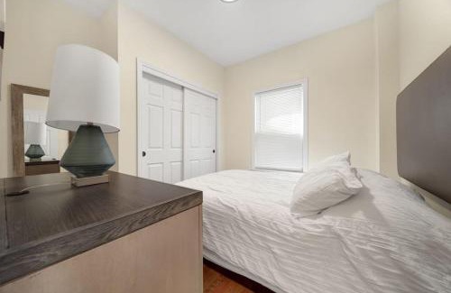 Roxbury Apartment | Newly renovated 2BR1BA Apt at the Boston City