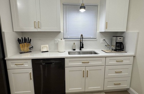 Ferndale House | Newly Renovated 3-bd house in Ferndale minutes away from the dazzling downtown