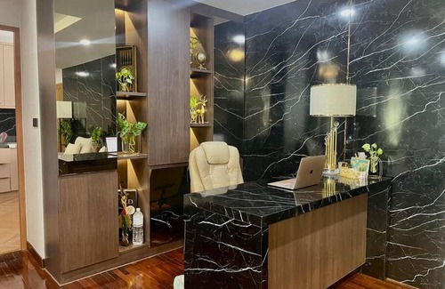 Khlong Tan Nuea Apartment | Newly Renovated 3BR Suite 146sqm BTS Thonglo