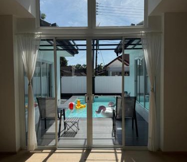 Phuket Villa | Newly Renovated 4BR Pool Villa in Phuket Town