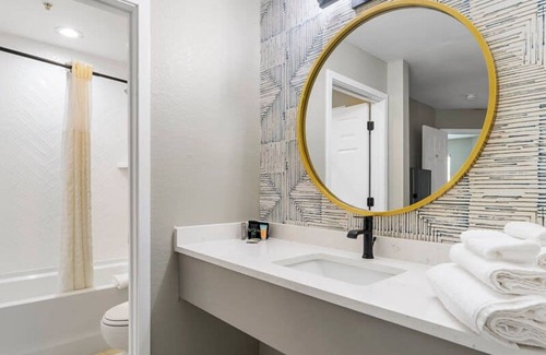 Garden Hills Apartment | Newly Renovated Atlanta Condo Prime Buckhead Atl