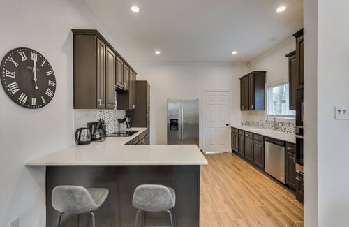 Kessler House | Newly Renovated Bishop Arts Home