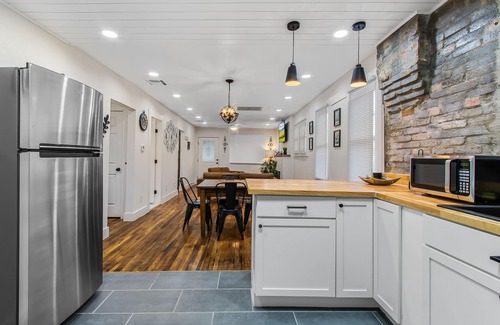 Downtown El Paso House | Newly renovated bungalow near downtown El Paso