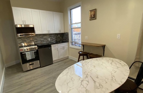 East Bronx Apartment | ★ NEWLY RENOVATED, CLEAN COMFORTABLE & SANITIZED ★