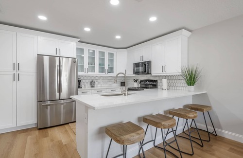 Apollo Beach Condo | Newly Renovated Condo in Apollo Beach !
