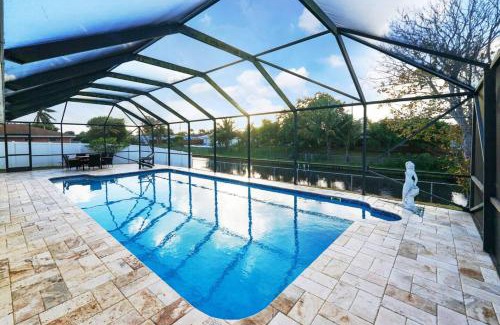 Survey Creek House | Newly Renovated Coconut Creek Home with Pool and Billiards