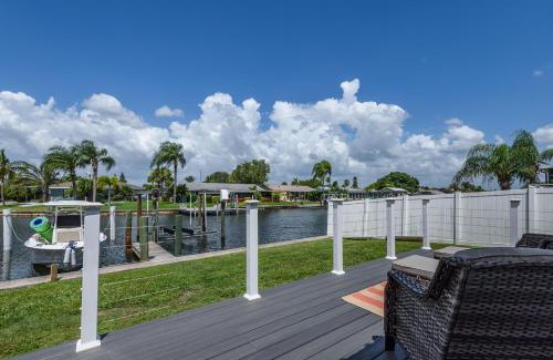 Apollo Beach House | Newly Renovated Condo in Apollo Beach