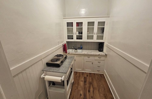 Malta Apartment | Newly renovated cozy studio apartment in downtown Malta with AC, WiFi