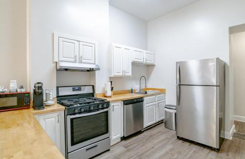 Central Business District Apartment | Newly Renovated Downtown Apartment in the Historic District, Quiet Street!