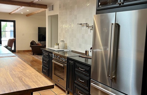 Sabino Vista Hills House | Newly Renovated, Foothills/Sabino area ranch style home with private hot tub.
