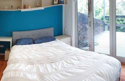 Waitara House | Newly renovated, fully furnished Townhouse
