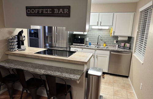 Arvada Plaza Area House | Newly Renovated Home with all new furniture