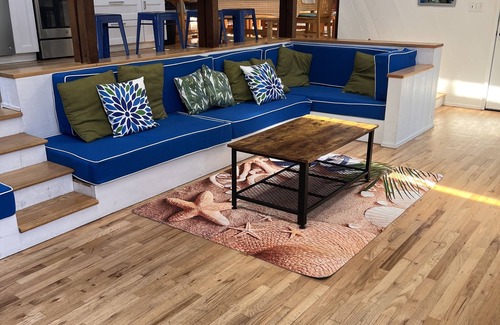 Ocean Bay Park House | Newly Renovated Luxury Beach House Ocean Bay Park