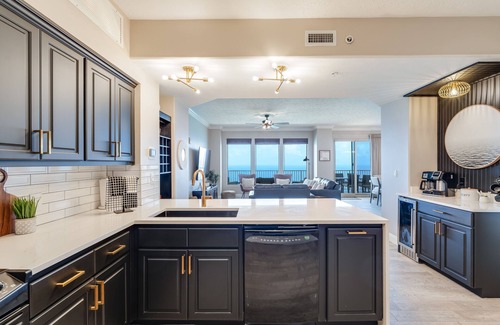 Bel Air Condo | Newly Renovated Luxury OCEAN FRONT Condo! Top Floor Condo with PENTHOUSE OCEAN VIEWS!