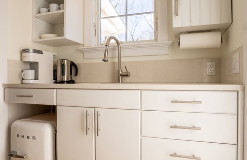 Bridgehampton Cottage | Newly renovated modern cottage, 5 minutes from town, beaches, and trailheads.