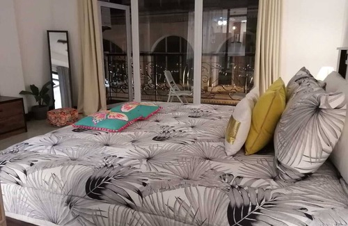 Balibago House | Newly Renovated One Bedroom 200 feet from Fields Ave