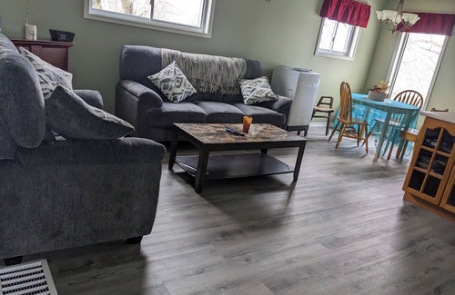 Wilton Apartment | Newly renovated, private, upstairs 2 bedroom apartment