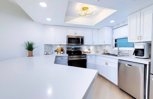 St. Pete Beach Condo | ✨ Newly Renovated Select View Condo — Unit #507