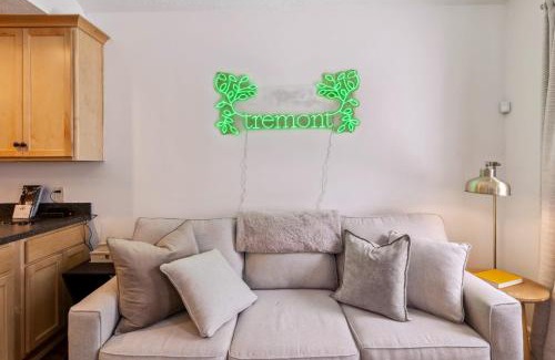 Tremont House | Newly Renovated Tremont Treasure I Cozy + Modern