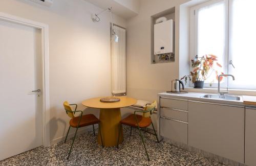 Porta Romana Apartment | Newly renovated two-room apartment