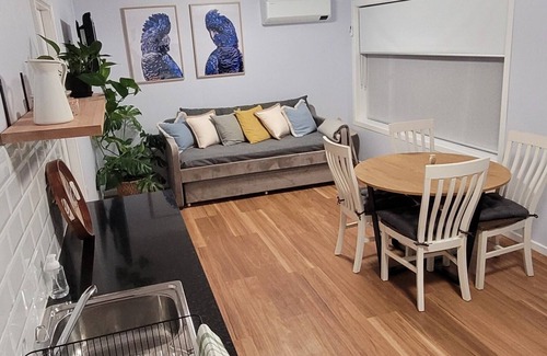 Forster Bed & Breakfast | Newly renovated unit, 5mins from beach, great for kids!