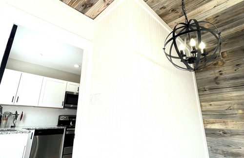 Wa Keeney Other | Newly renovated!