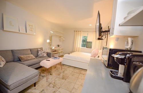 Whistler Creekside Apartment | Newly Renovated Whistler Studio