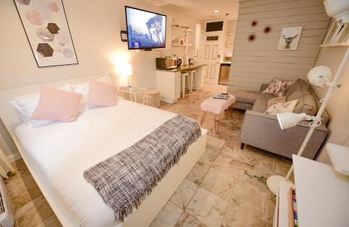 Whistler Creekside Apartment | Newly Renovated Whistler Studio
