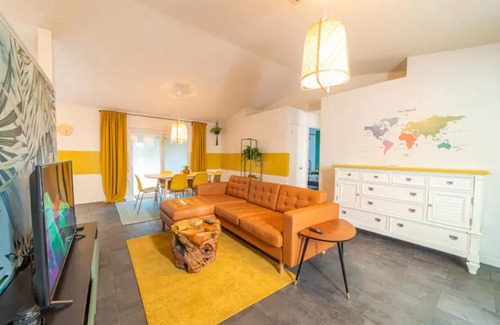 Campbell House | Newly Updated 3 Bedroom Home