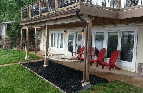 Gibson Point House | NEWLY UPDATED!Amazing lakefront home
