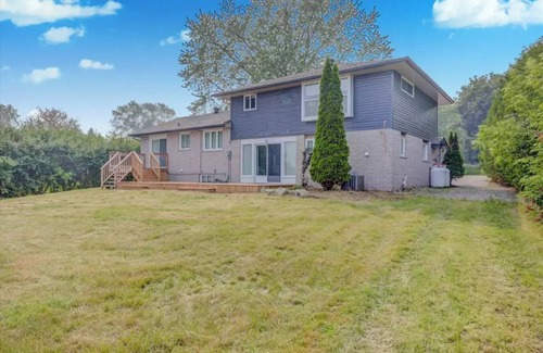 Kawartha Lakes Apartment | Newman Luxury Residencen