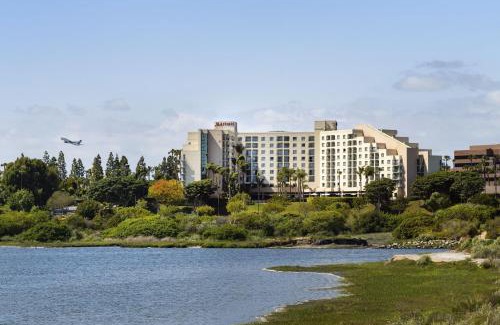 Santa Ana Heights Hotel | Newport Beach Marriott Bayview