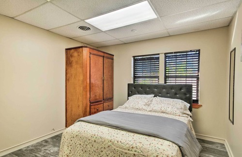 Newton House | Newton Home w/ Ample Parking 1 Mi to Downtown