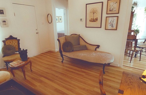 Foster Heights House | Next to 12th and Chicon - East Austin